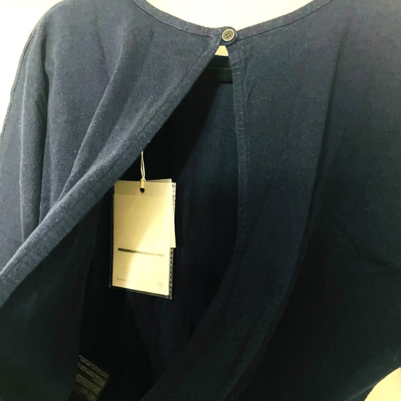 AG Crop Top with Open Back - Picture 7 of 12